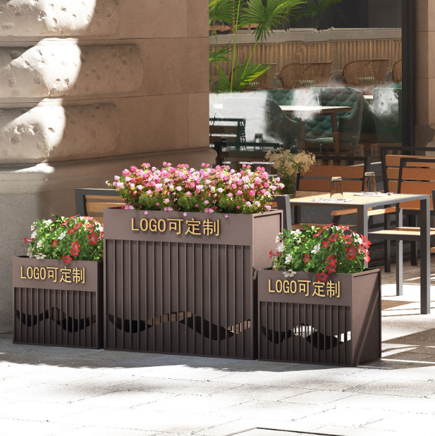 Metal flower boxes