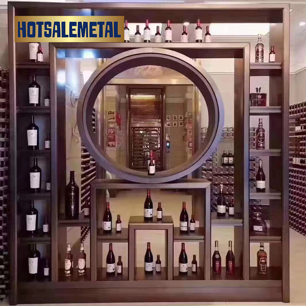 Restaurant stainless steel screen: private partition, retaining privacy in the bustle